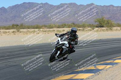 media/Mar-24-2025-Moto Forza (Mon) [[57ce5c5cff]]/3-Beginner Group/Session 3 (Turn 6 Inside)/